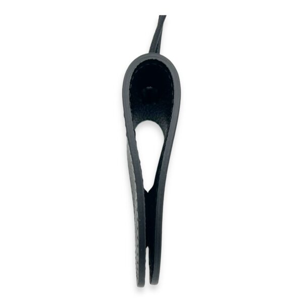 Universal Clip Black in Calfskin - Image 5