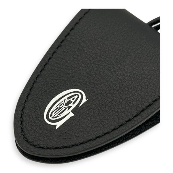 Universal Clip Black in Calfskin - Image 6