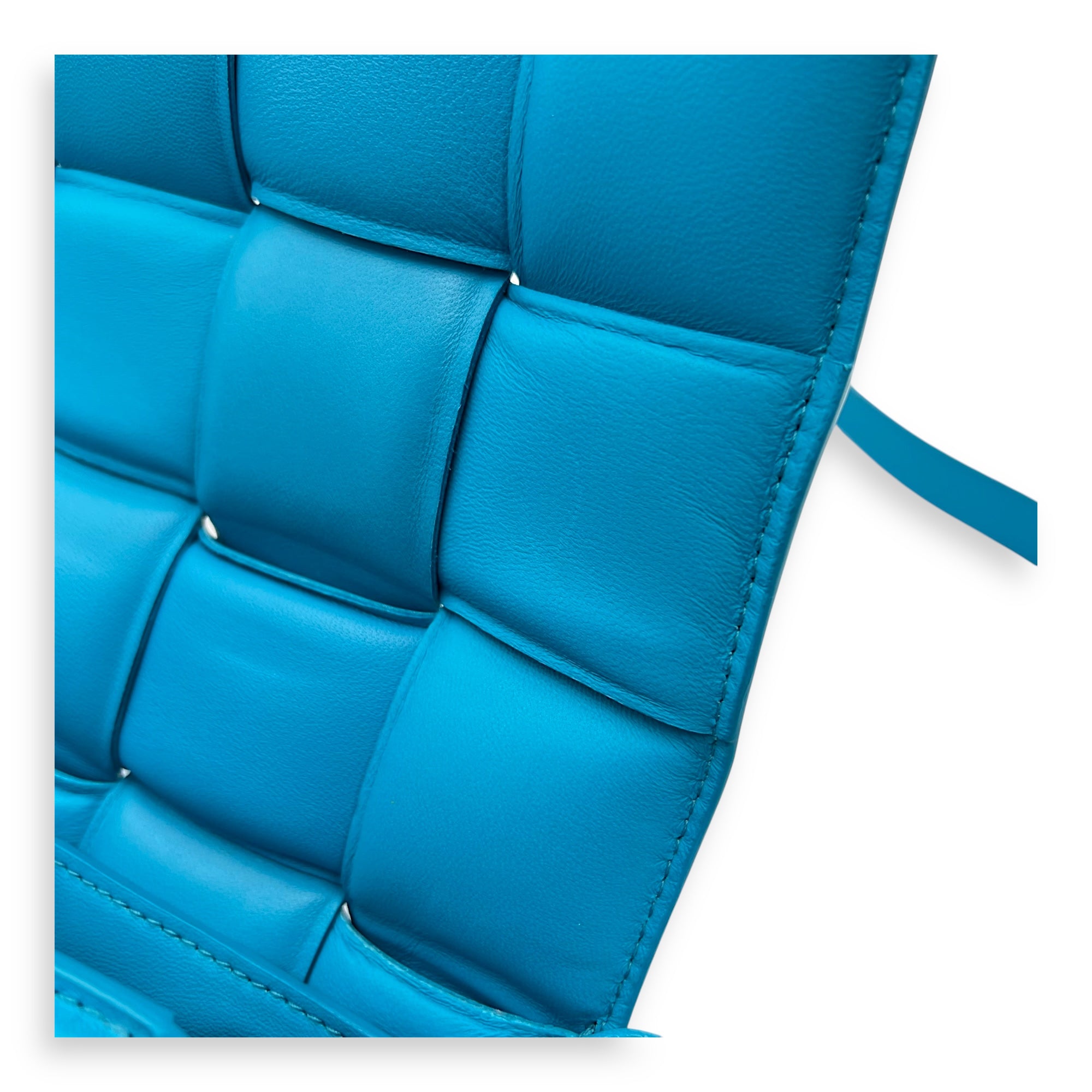 Padded Cassette Shoulder Bag Blue in Lambskin, Gold hardware - Image 13