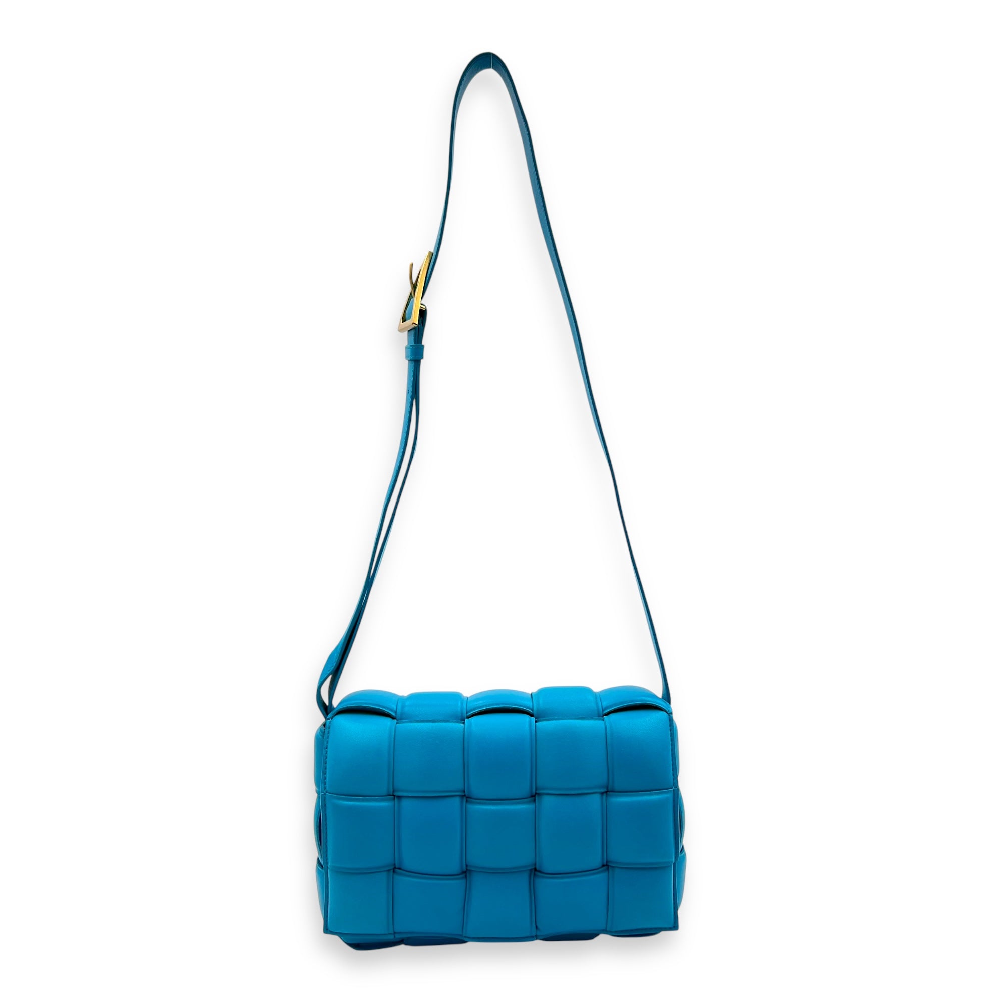 Padded Cassette Shoulder Bag Blue in Lambskin, Gold hardware - Image 16