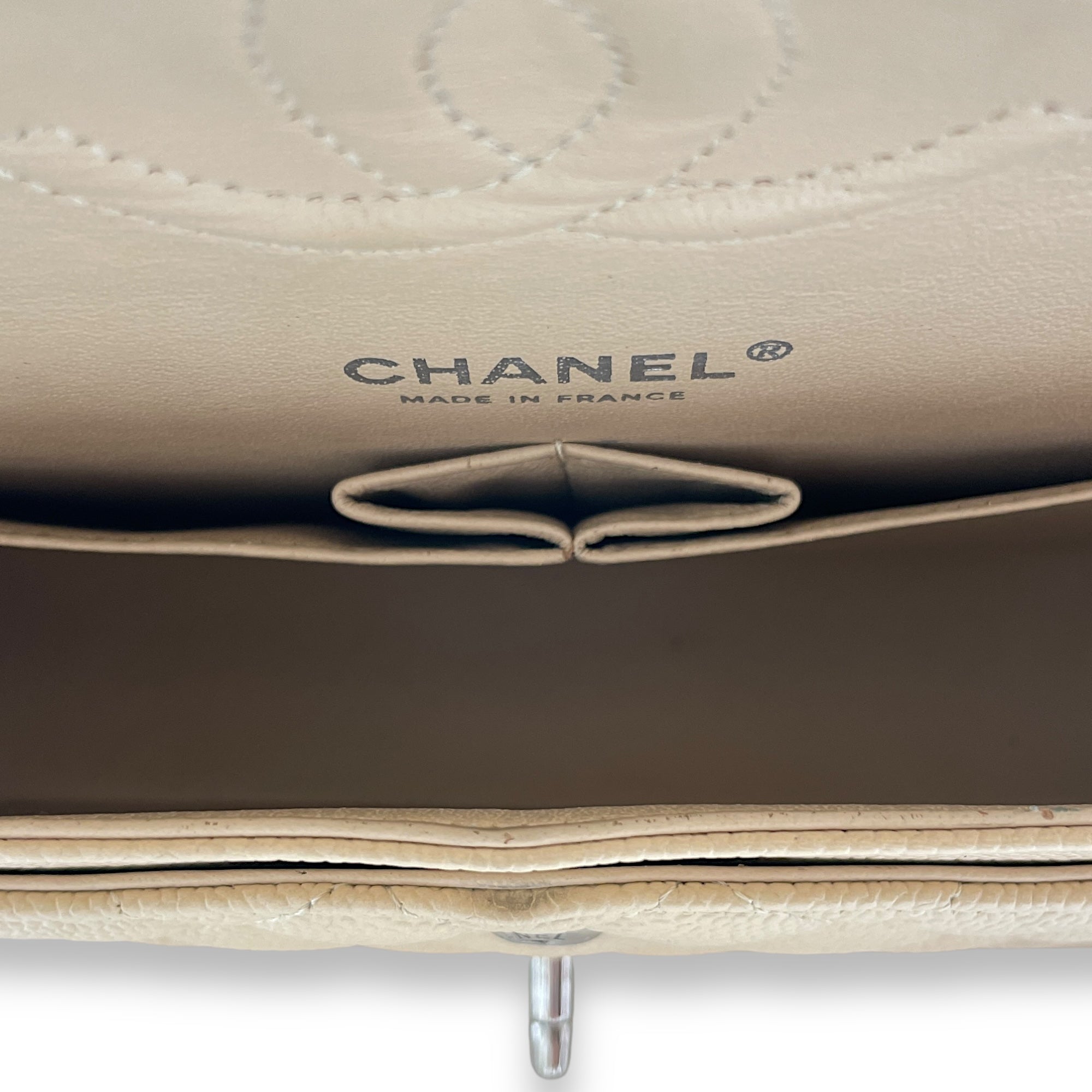 Classic Double Flap Beige Shoulder Bag in Caviar Leather, Silver hardware - Image 8