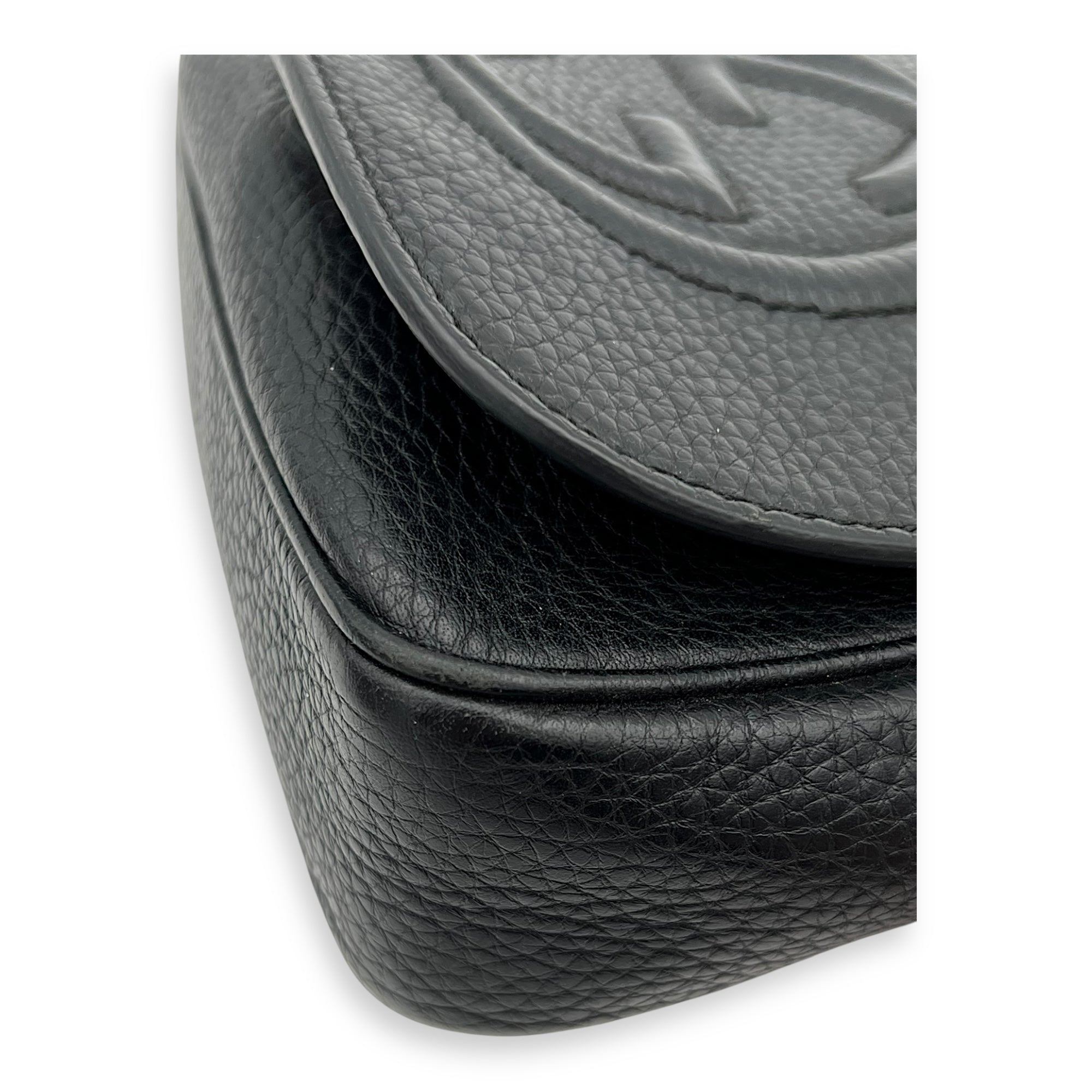 Soho Crossbody Bag Black in Calfskin, Gold hardware - Image 10