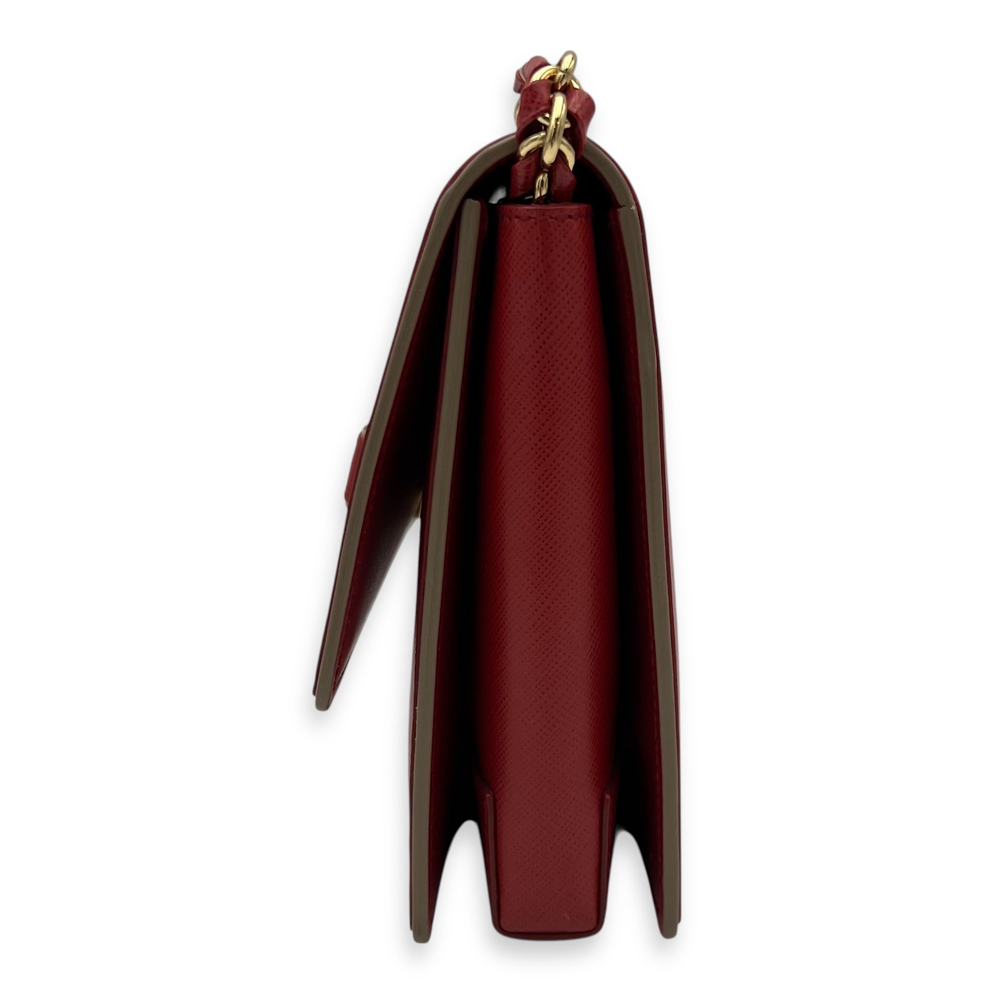 Vara Bow Red Shoulder Bag in Calfskin, Gold hardware - Image 4