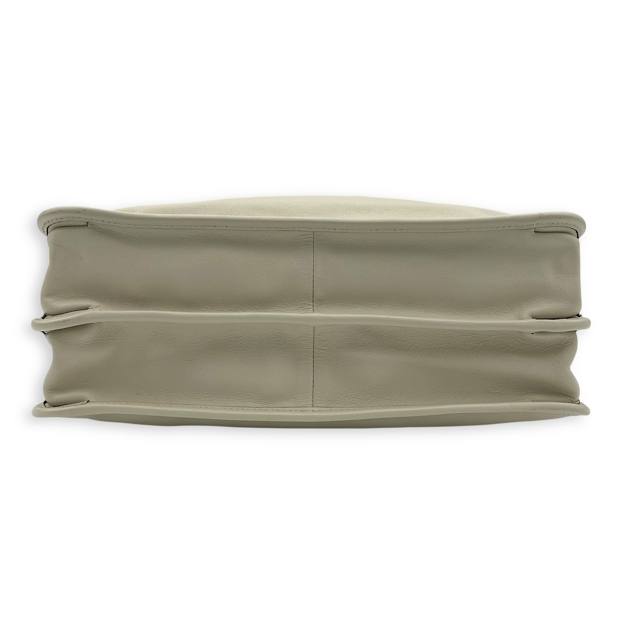 Horsebit 1955 Top Handle Bag White in Calfskin, Gold hardware - Image 6