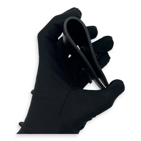 Universal Black Bag Clip in Calfskin, Silver hardware - Image 5