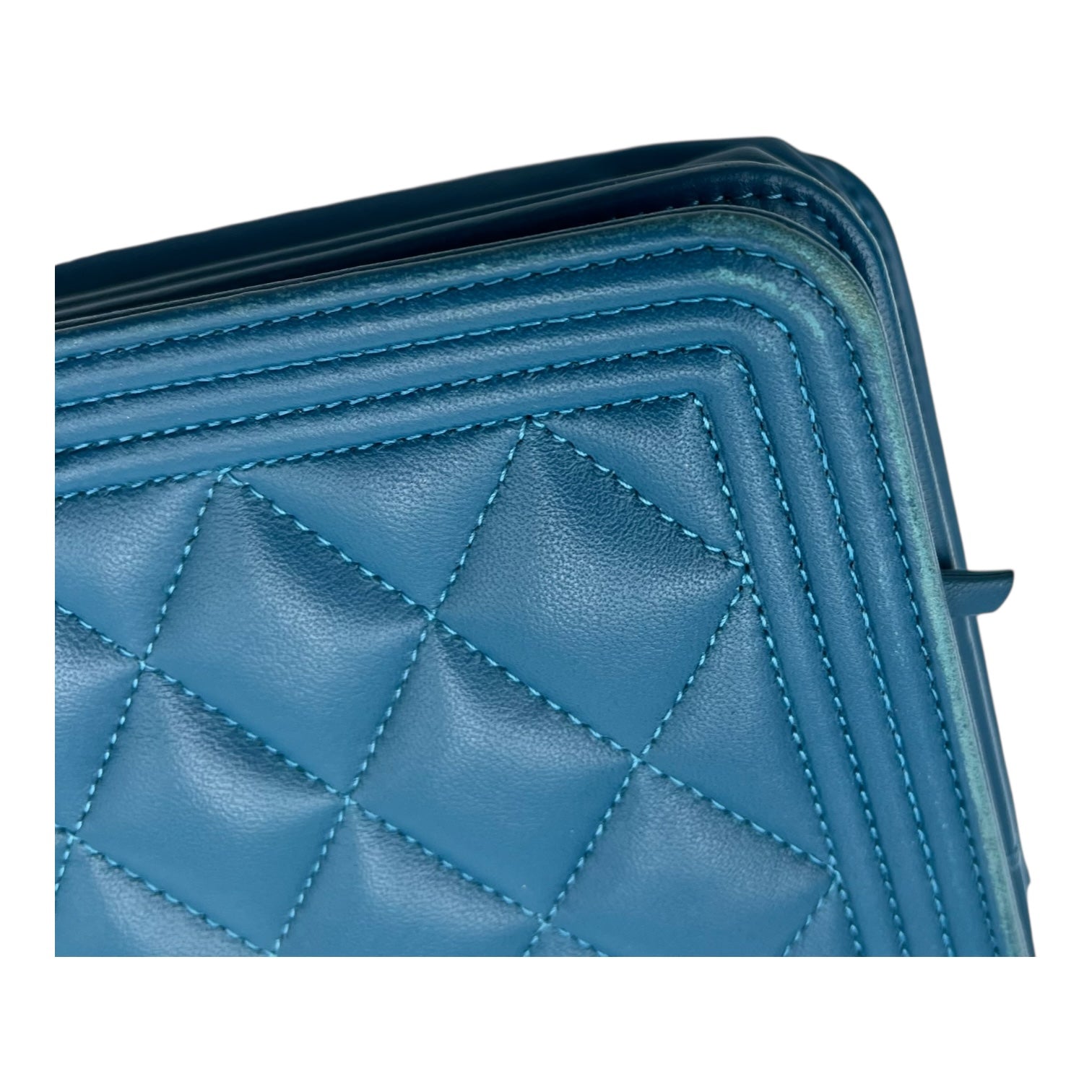 Boy Wallet On Chain Blue in Lambskin, Gold hardware - Image 10