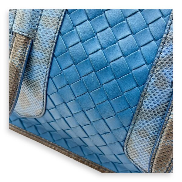 Intrecciato Blue Shoulder Bag in Lambskin and Lizard, Ruthenium hardware - Image 12
